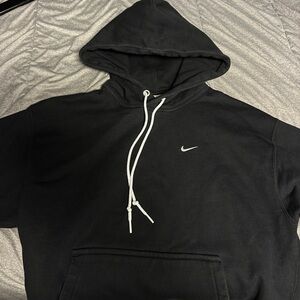 Nike Solo Swoosh
Men's Pullover Hoodie